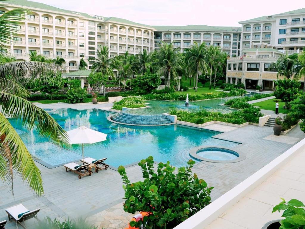 Olalani Resort & Condotel Da Nang Exterior photo