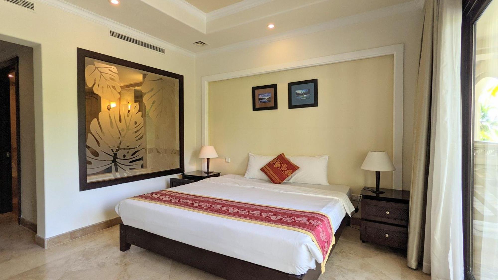 Olalani Resort & Condotel Da Nang Exterior photo
