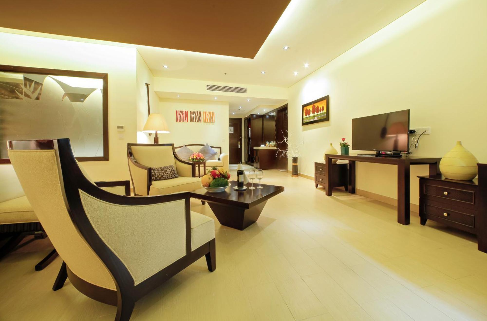 Olalani Resort & Condotel Da Nang Exterior photo
